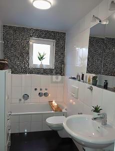 DESIGN TRIFFT AUF WOHNKOMFORT - Terrassenwohnung Sindelfingen Sindelfingen (Stadt) | Angebot:27288948