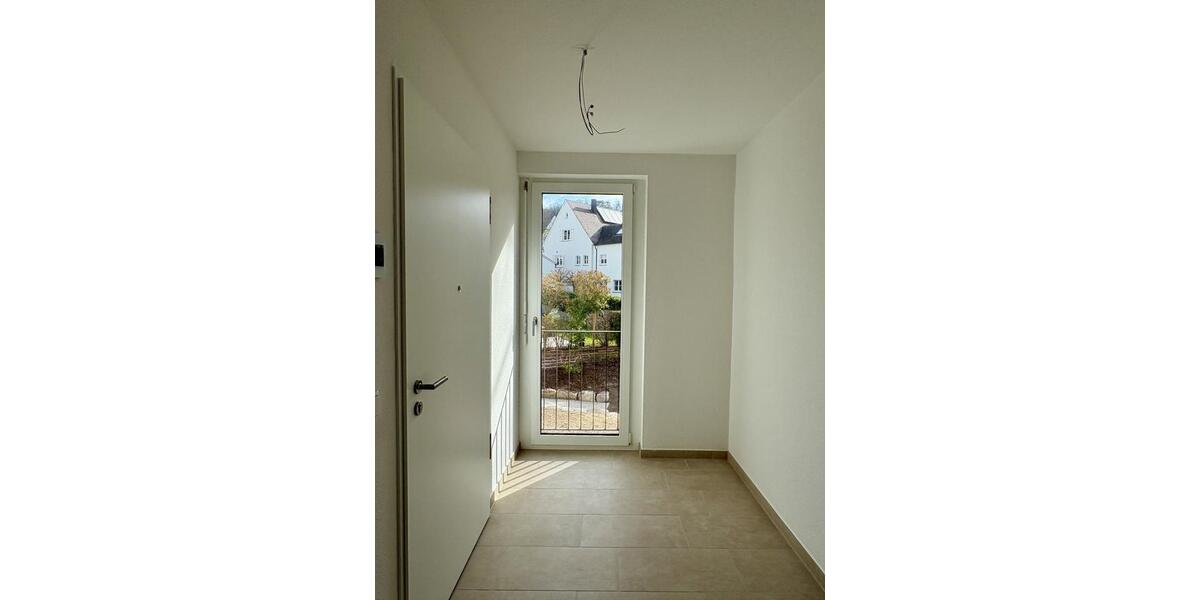 Etagenwohnung Leonberg - 4 Zimmer, 101 m&sup2;, 1.846&euro; | Angebot:23714102