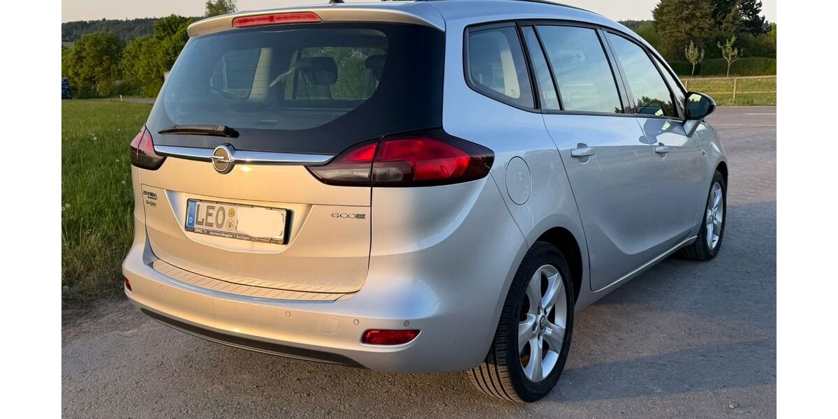 Opel Zafira Tourer 129.134 km 5.995 &euro; Magstadt 71106