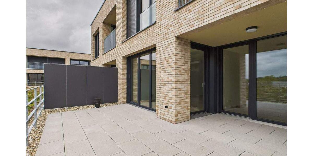 Etagenwohnung Sindelfingen Ost - 2 Zimmer, 71 m&sup2;, 1.330&euro; | Angebot:25671740