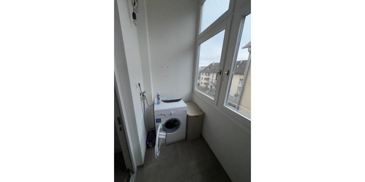 Etagenwohnung Stuttgart Bad Cannstatt - 3 Zimmer, 73 m&sup2;, 1.270&euro; | Angebot:25721143