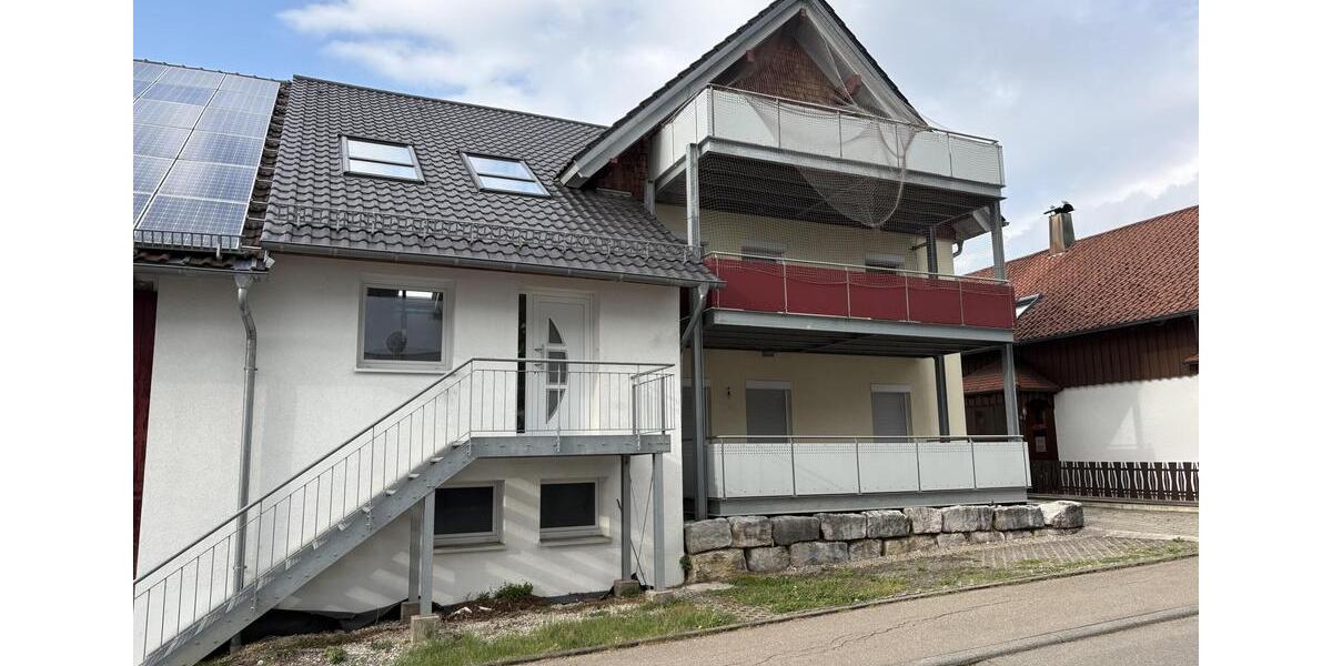Erdgeschoßwohnung Wäschenbeuren - 2.5 Zimmer, 100 m&sup2;, 900&euro; | Angebot:26300630