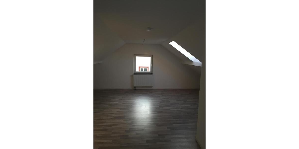 Dachgeschoßwohnung Remseck am Neckar - 1 Zimmer, 35 m&sup2;, 500&euro; | Angebot:25615107