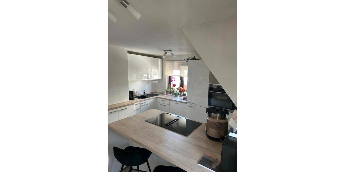 Dachgeschoßwohnung Schwieberdingen - 3 Zimmer, 67 m&sup2;, 238.000&euro; | Angebot:26464066
