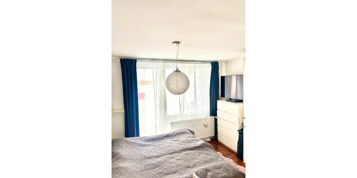 Terrassenwohnung Sindelfingen - 3 Zimmer, 84 m&sup2;, 240.000&euro; | Angebot:26109311