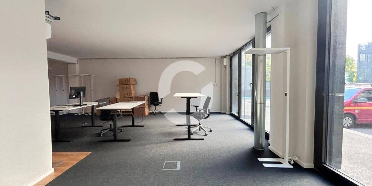 Gewerbeobjekt Stuttgart Obertürkheim - 5.500&euro; | Angebot:25779849