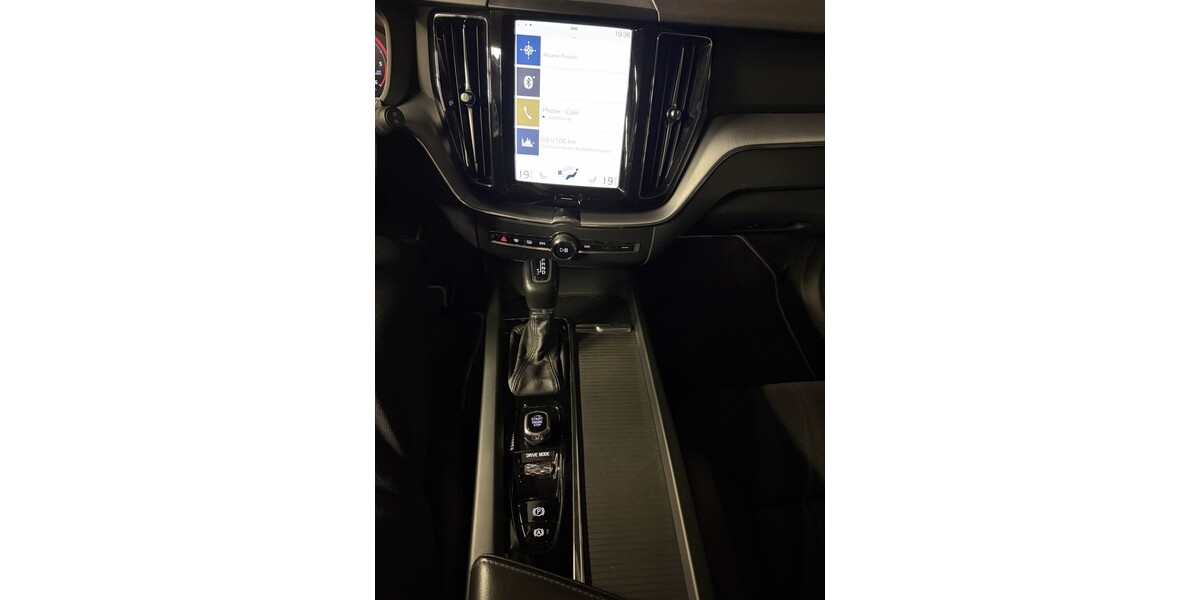 Volvo XC 60 148.000 km 25.100 &euro; Holzmaden 73271