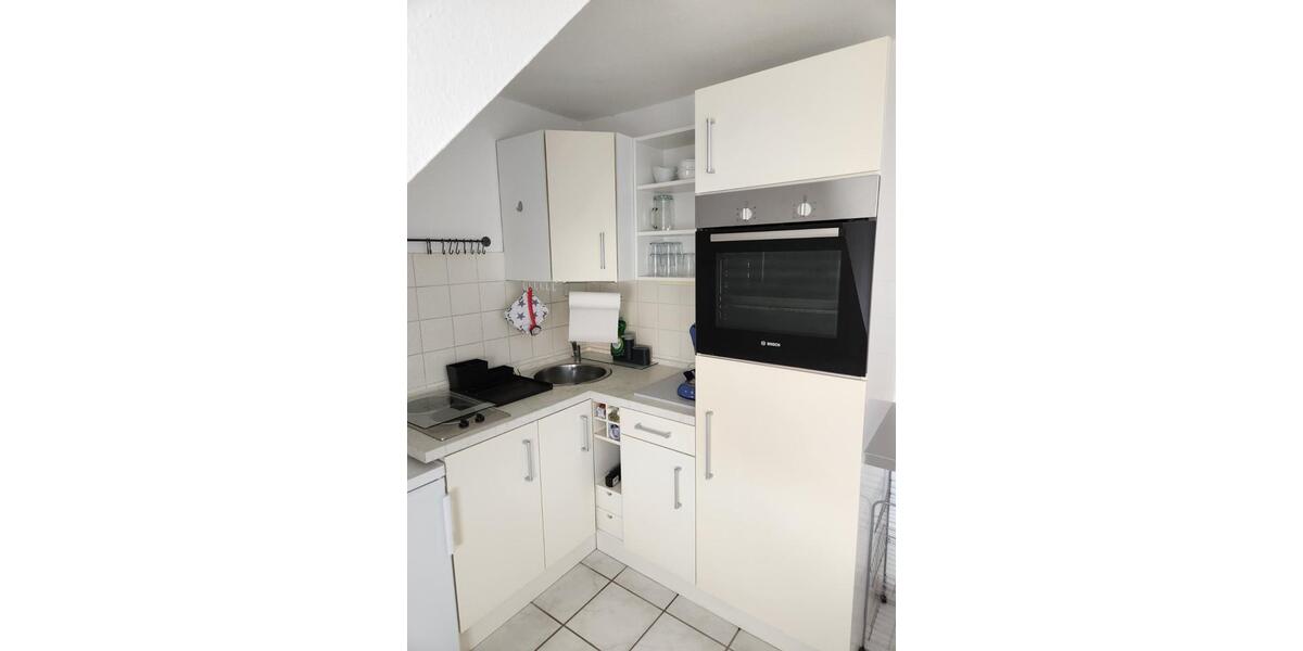 Dachgeschoßwohnung Stuttgart Neuwirtshaus - 1.5 Zimmer, 38 m&sup2;, 745&euro; | Angebot:25355160