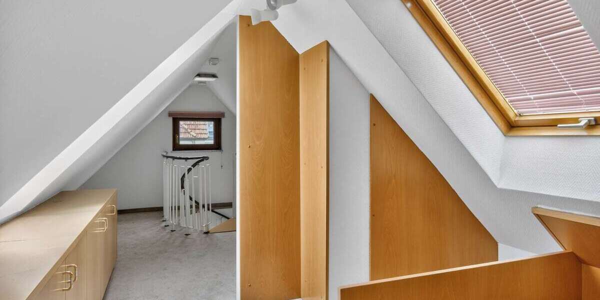 Mehrfamilienhaus in Stuttgart-Zuffenhausen - Mehrfamilienhaus, Wohnhaus Stuttgart Zuffenhausen | Angebot:25201617