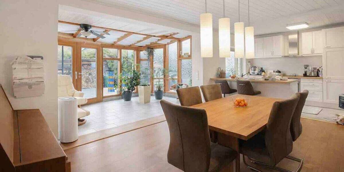 Einfamilienhaus Uhingen Baiereck - 6 Zimmer, 147 m&sup2;, 320.000&euro; | Angebot:25938962