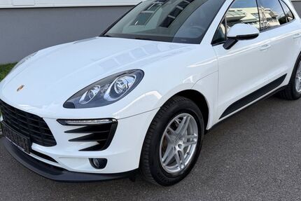 Porsche Macan 121.000 km 33.400 &euro; Sindelfingen 71069