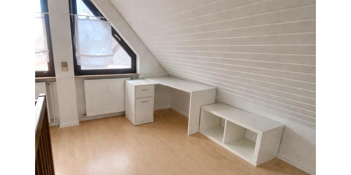 Maisonettenwohnung Stuttgart Zuffenhausen - 3 Zimmer, 60 m&sup2;, 1.000&euro; | Angebot:25936819
