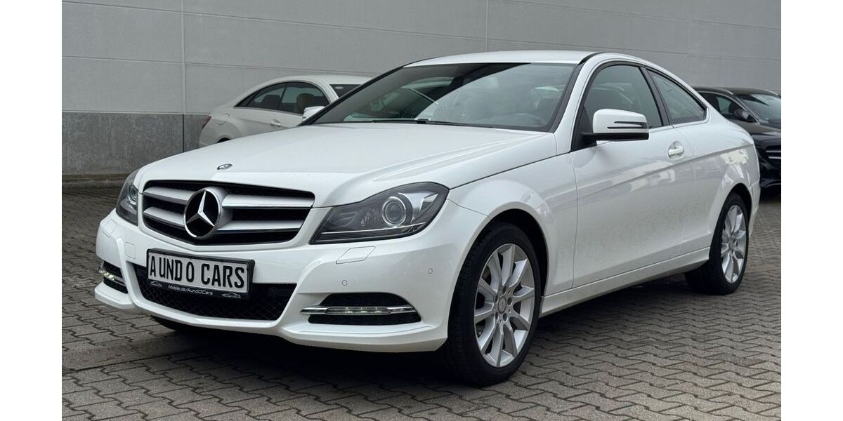 Mercedes-Benz C 180 131.672 km 11.999 &euro; Filderstadt (Bernhausen) 70794