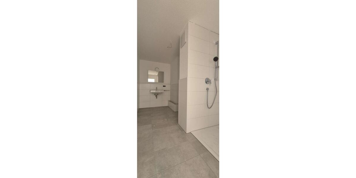 Dachgeschoßwohnung Vaihingen an der Enz - 3 Zimmer, 96 m&sup2;, 1.200&euro; | Angebot:23010506