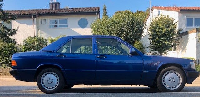 Mercedes-Benz 190 153.000 km 20.700 &euro; Leonberg 71229