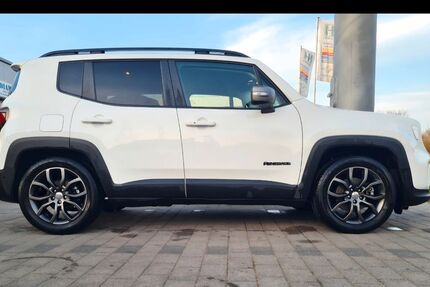 Jeep Renegade 61.000 km 13.900 &euro; Backnang 71522