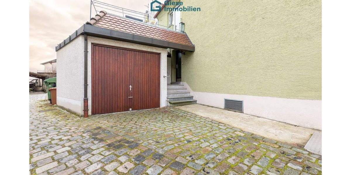 Mehrfamilienhaus, Wohnhaus Stuttgart Degerloch - 4 Zimmer, 145 m&sup2;, 599.000&euro; | Angebot:25819827
