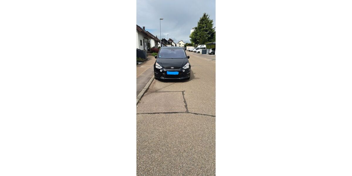 Ford S-Max 98.000 km 19.800 &euro; Tamm 71732