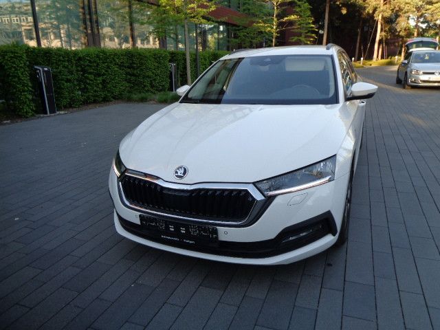 Skoda Octavia 178.000 km 15.290 &euro; Stuttgart 70469