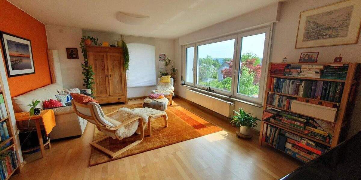 Einfamilienhaus Esslingen Oberesslingen - 7 Zimmer, 170 m&sup2;, 850.000&euro; | Angebot:25657409
