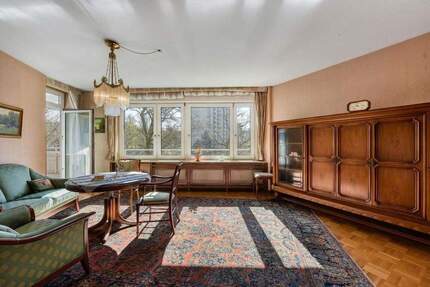 Wohnung Stuttgart Rot - 3 Zimmer, 71 m&sup2;, 210.000&euro; | Angebot:25896204