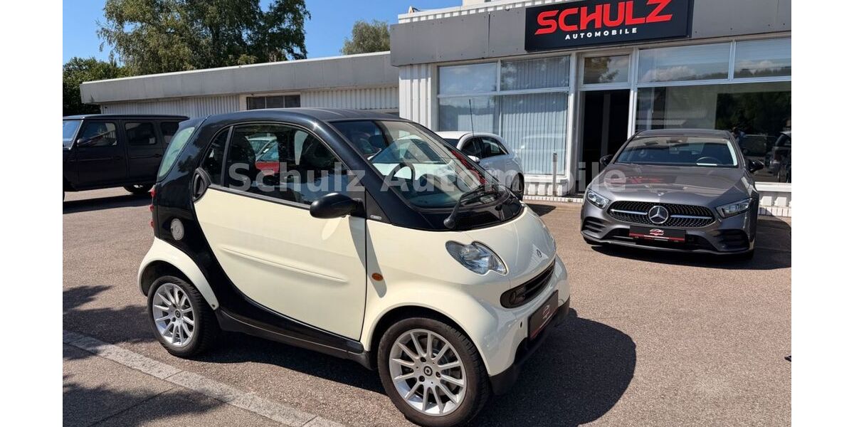 Smart ForTwo 68.900 km 2.950 &euro; Uhingen 73066