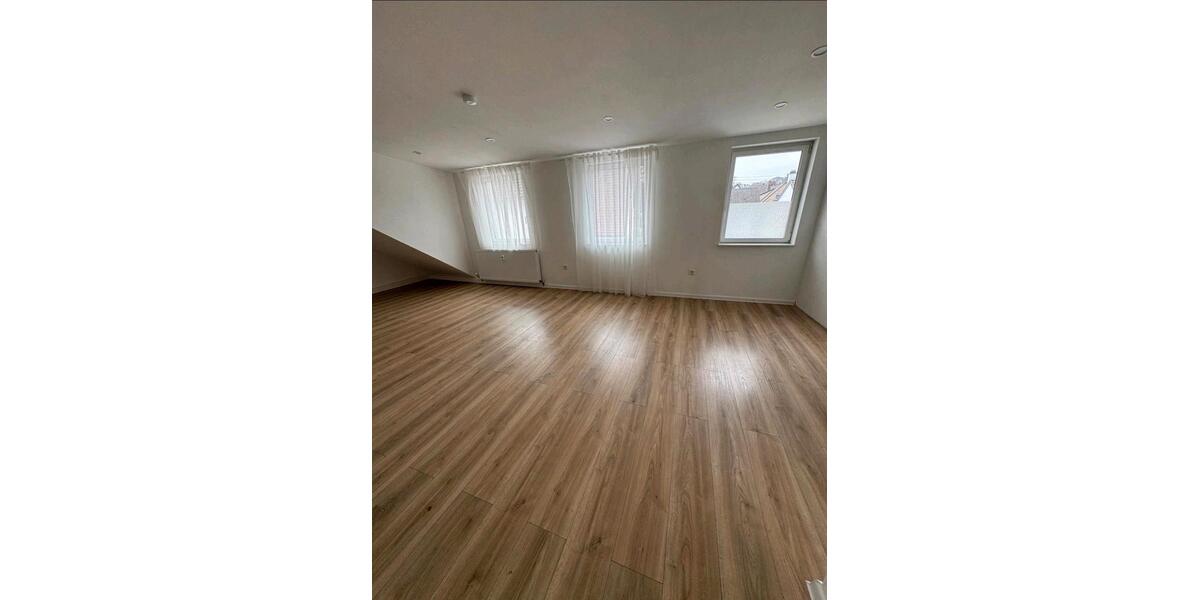 Dachgeschoßwohnung Talheim - 1 Zimmer, 650&euro; | Angebot:27619760