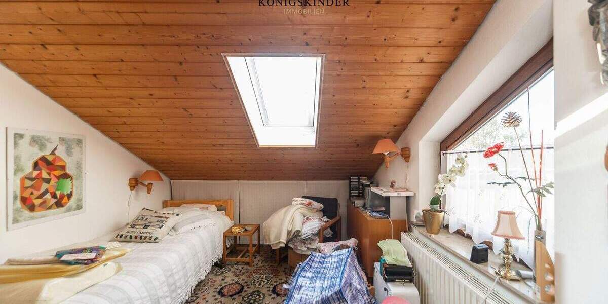 Doppelhaushälfte Oberstenfeld - 8 Zimmer, 161 m&sup2;, 490.000&euro; | Angebot:25862924