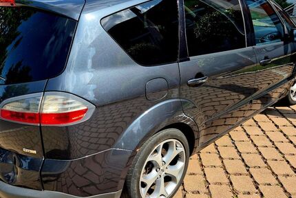 Ford S-Max 324.200 km 1.150 &euro; Filderstadt 70794