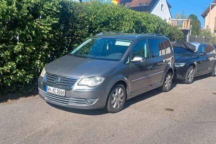 VW Touran 247.000 km 3.300 &euro; Winnenden 71364