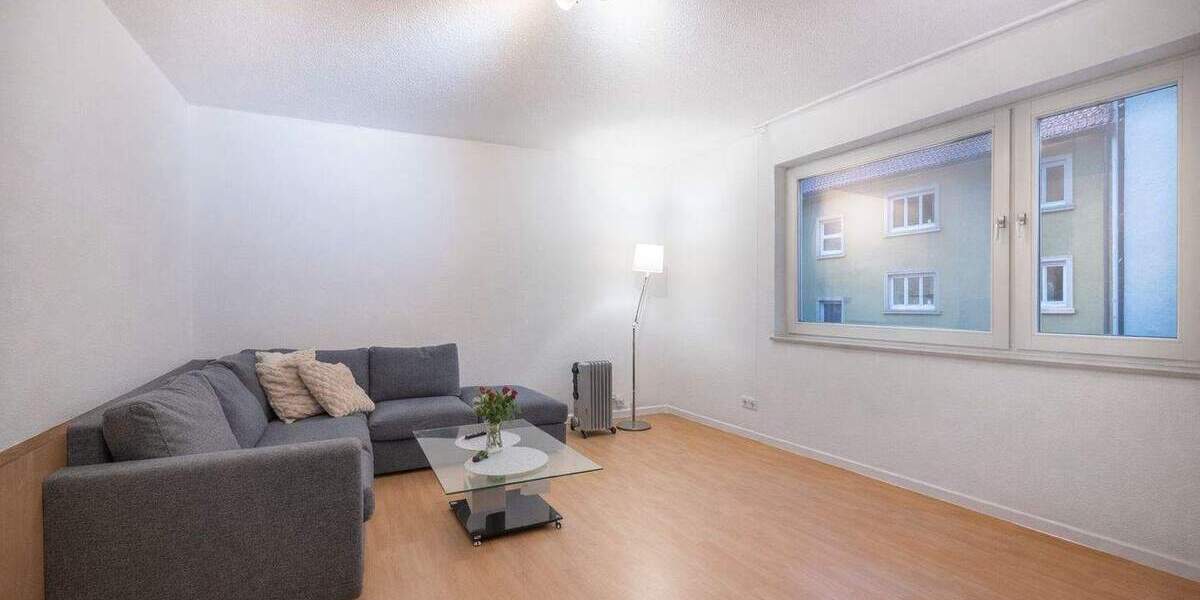 Etagenwohnung Stuttgart West - 2 Zimmer, 61 m&sup2;, 245.000&euro; | Angebot:25737262