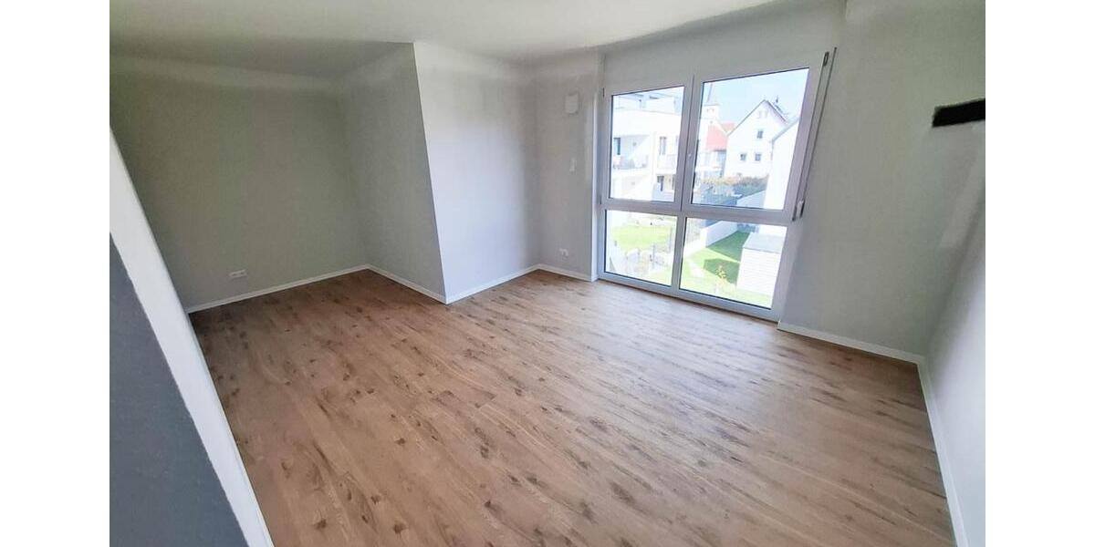 Etagenwohnung Leonberg - 3.5 Zimmer, 90 m&sup2;, 1.390&euro; | Angebot:25957119