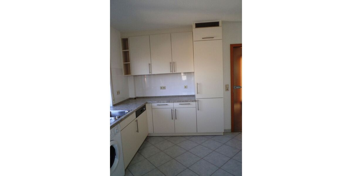 Moderne Dachgeschosswohnung - Dachgeschoßwohnung Weil im Schönbuch Neuweiler | Angebot:25901338