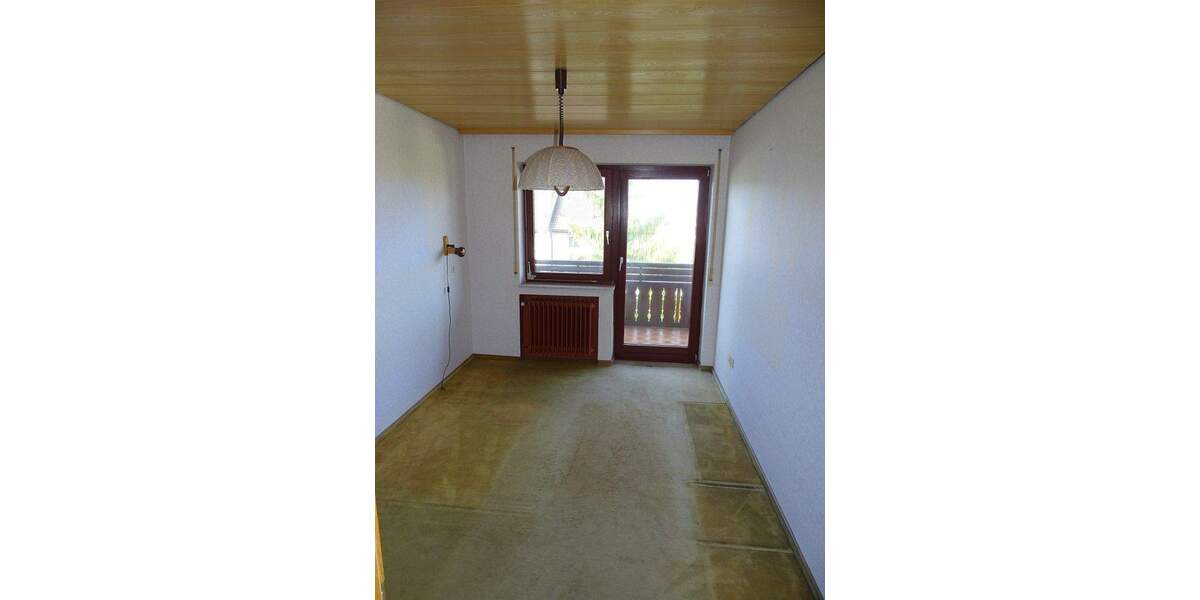 Reihenendhaus Großbottwar - 6 Zimmer, 147 m&sup2;, 449.000&euro; | Angebot:25773447