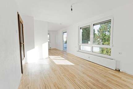 Haus Böblingen - 5.5 Zimmer, 130 m&sup2;, 585.000&euro; | Angebot:23040157