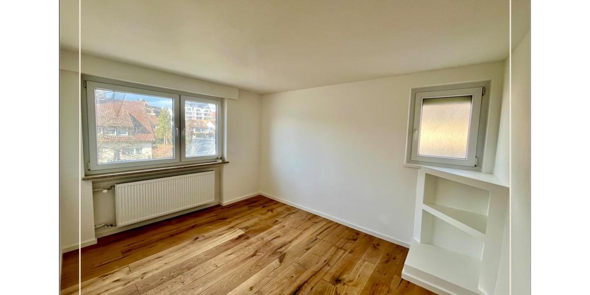 Etagenwohnung Ludwigsburg Hoheneck - 4 Zimmer, 100 m&sup2;, 1.440&euro; | Angebot:26039421