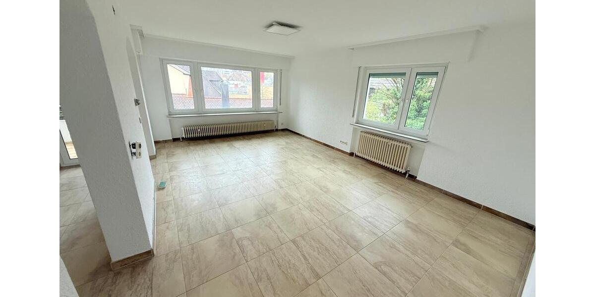 Hochparterre Ludwigsburg Eglosheim - 2 Zimmer, 84 m&sup2;, 1.100&euro; | Angebot:26574196
