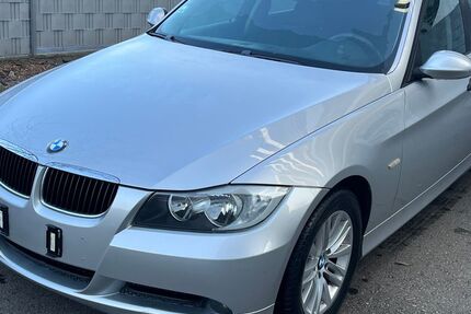 BMW 318 202.000 km 4.500 &euro; Leonberg 71229