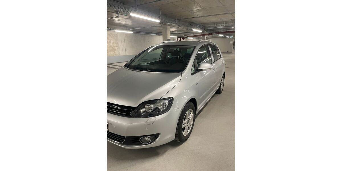VW Golf Plus 45.500 km 12.000 &euro; Stuttgart 70597