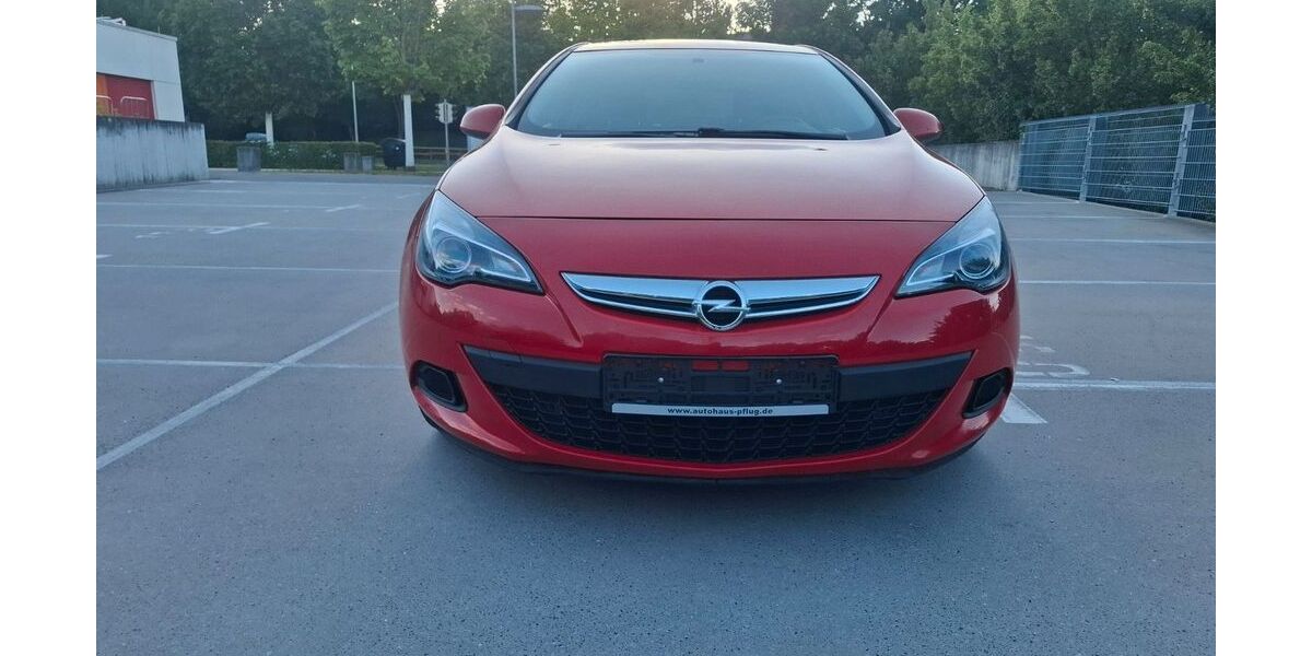 Opel Astra 83.000 km 12.500 &euro; stuttgart 70469