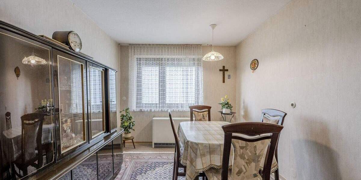 Etagenwohnung Bietigheim-Bissingen / Untermberg Untermberg - 3 Zimmer, 80 m&sup2;, 249.000&euro; | Angebot:25821508