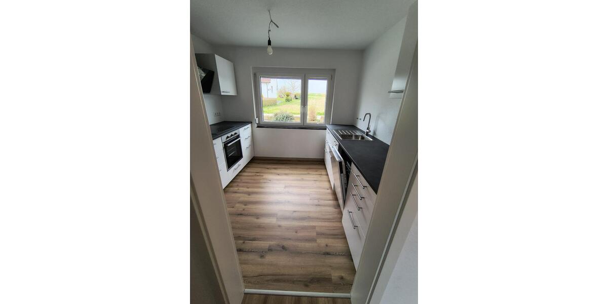 Erdgeschoßwohnung Weil Im Schönbuch - 3.5 Zimmer, 84 m&sup2;, 1.050&euro; | Angebot:25993633