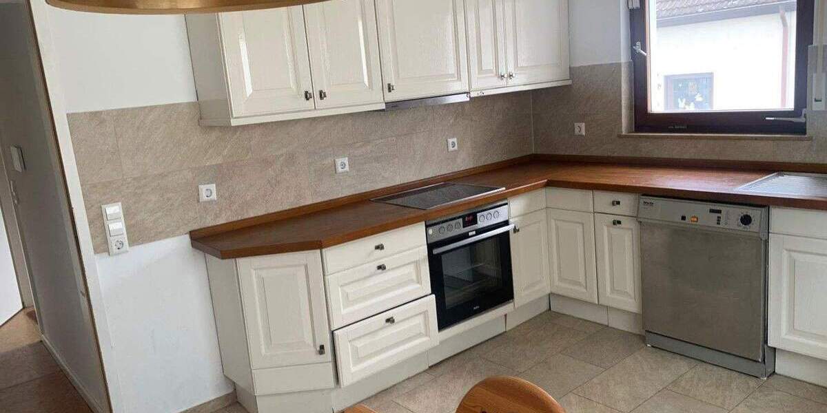 Etagenwohnung Neckartailfingen - 5 Zimmer, 113 m&sup2;, 289.000&euro; | Angebot:25804594