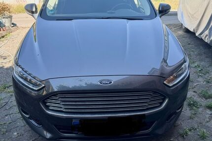 Ford Mondeo 160.000 km 8.100 &euro; Schorndorf 73614