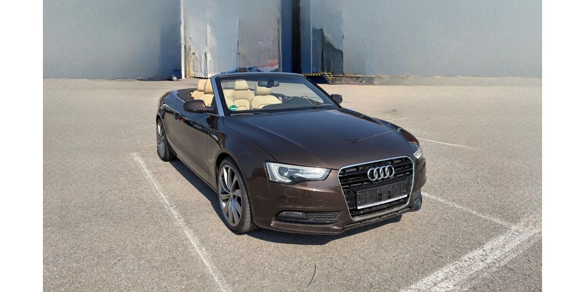 Audi A5 261.825 km 13.999 &euro; Böblingen 71032