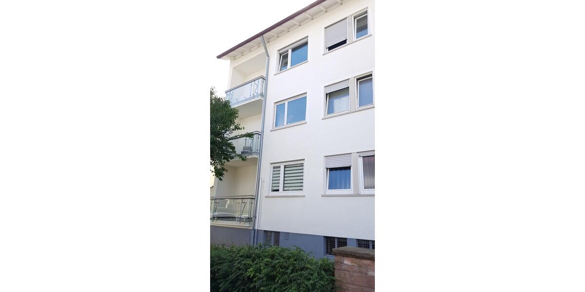 Dachgeschoßwohnung Fellbach Oeffingen - 2 Zimmer, 42 m&sup2;, 740&euro; | Angebot:25933800