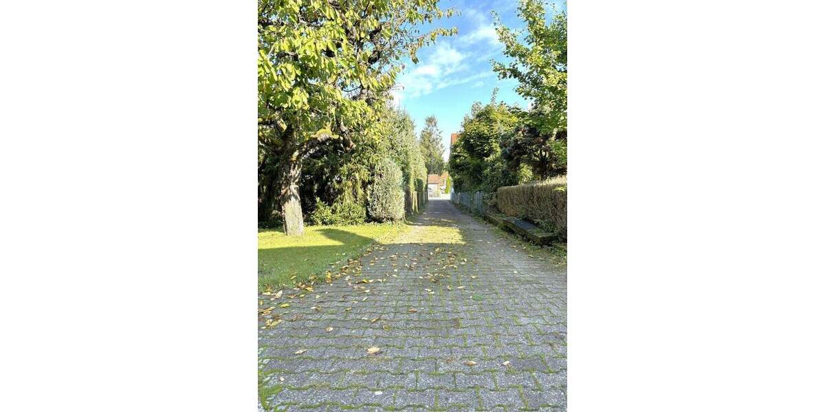 Einfamilienhaus Böblingen - 6 Zimmer, 196 m&sup2;, 895.000&euro; | Angebot:25733305