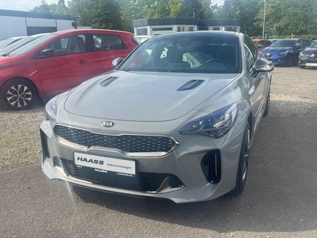 Kia Stinger 81.000 km 31.900 &euro; Ludwigsburg 71636