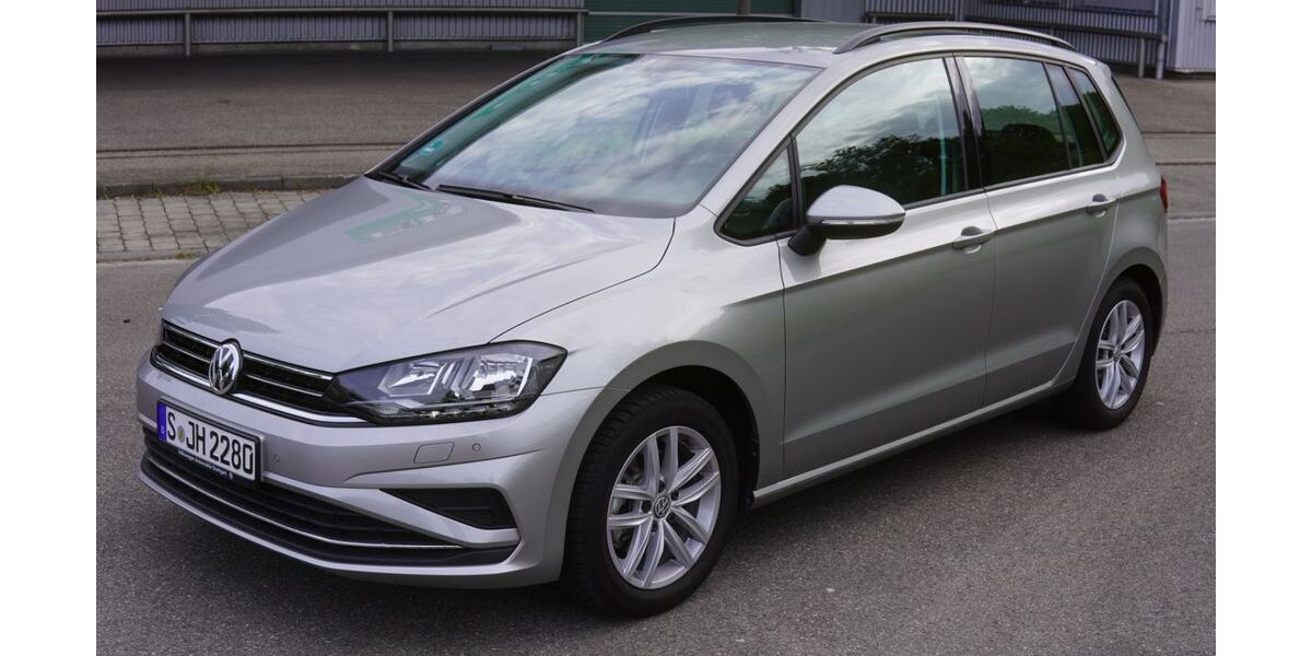 VW Golf Sportsvan 23.544 km 15.500 &euro; Korntal 70825