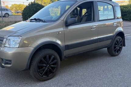Fiat Panda 126.500 km 3.999 &euro; Fellbach - Stuttgart 70736